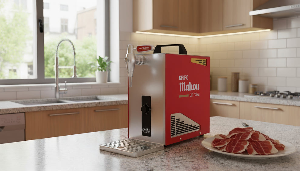 Grifo Mahou Lindr Pygmy en la cocina